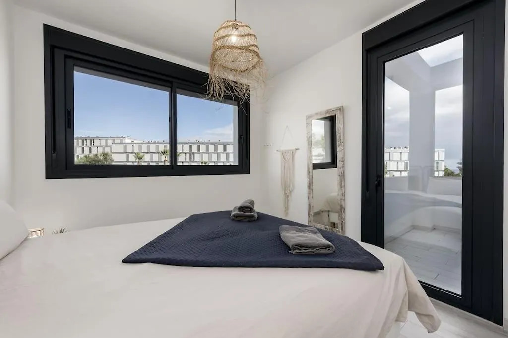 מנילבה Beautiful House With Nice Hot Tub On Topfloor! 0*,  ספרד