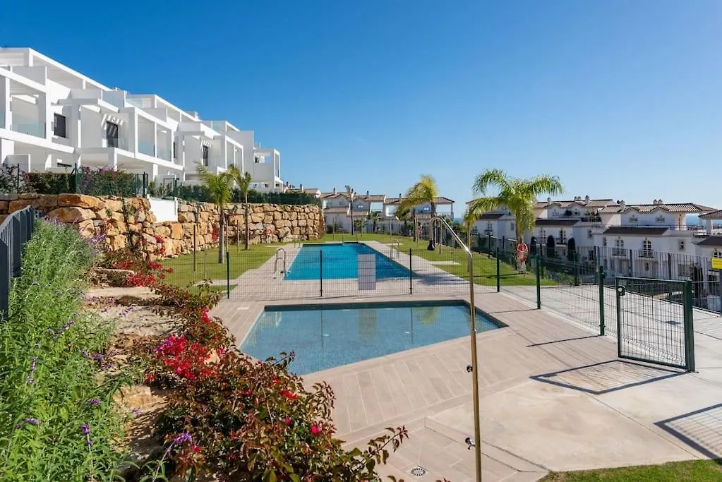 בית נופש מנילבה Beautiful House With Nice Hot Tub On Topfloor!